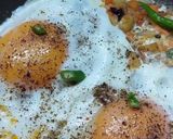 A picture of step 5 of Afghani Omelet 😋👍.