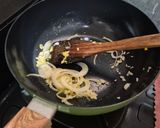 Foto langkah ke 2 dari resep Kwetiau goreng sapi cabe ijo.