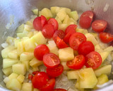 Foto del paso 3 de la receta: Salsa de tomate y calabacín