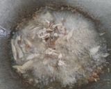 Foto langkah ke 3 dari resep Tumis Keumamah Tuna Asam Sunti.