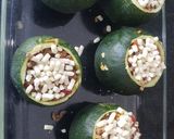 Foto del paso 5 de la receta: Zapallos rellenos en salsa de tomate