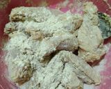 Foto langkah ke 1 dari resep Garlic N Honey Chicken Wings.