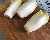 Une image de l'étape 1 de Endives gratinées jambon champignons tomate emmental et feta.