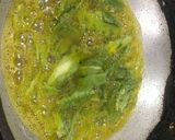 A picture of step 3 of Karela chilika paratha.