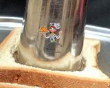 A picture of step 3 of Deep fried bread chocolate.