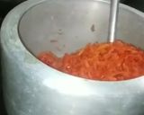 A picture of step 3 of Gajar ka halwa with mawa.