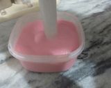 A picture of step 5 of HomeMade Pink Ice cream.