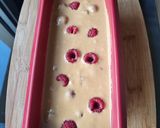 Une image de l'étape 3 de Gâteau au yaourt et framboises.
