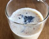 A picture of step 3 of Apple Date Shake.