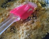A picture of step 1 of Besan burfi with condensed milk.