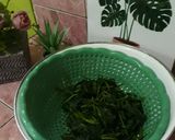Foto langkah ke 1 dari resep Rujak kangkung sambel asem.