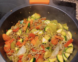 Foto del paso 2 de la receta: Carne picada salteada con verduras