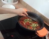 Foto del paso 3 de la receta: Arroz con butifarra y habas