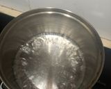 A picture of step 1 of Rose water🌹🌹.