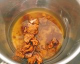 Hình bước làm 1 của món Trà sữa trân châu đường đen