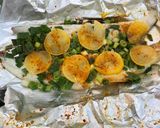 Une image de l'étape 9 de Filets de merlu blanc aux cebettes, citron confit et épices.