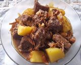 Foto langkah ke 5 dari resep Semur Daging plus kentang goreng.