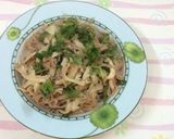 Hình bước làm 5 của món Mì gạo lứt xào chay nấm đông cô