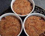 Une image de l'étape 5 de Crumble à la compotée de rhubarbe.