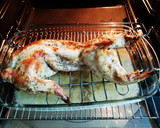 Foto del paso 3 de la receta: Conejo asado a las hierbas provenzales