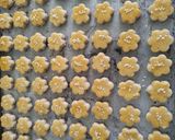 Foto langkah ke 4 dari resep 113. Kue Kacang Mente (Cashew Nut Cookies).