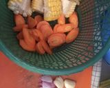 Foto langkah ke 1 dari resep Sayur Bening Katuk.