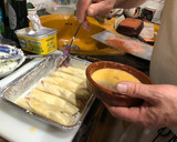 Foto del paso 3 de la receta: Obleas rellenas de queso fresco y salmón ahumado