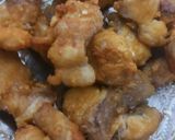 A picture of step 1 of Garlic Chicken with white sauce.
