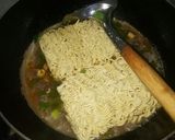 Foto langkah ke 4 dari resep Mie Kare ala korea...😂😂😂.