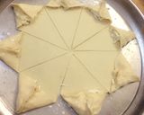 صورة لخطوة 2 من وصفة بيتزا محشيه الاطراف🍕