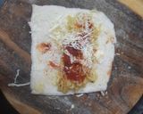 A picture of step 2 of Bread Maggi roll.