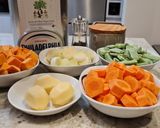 Foto del paso 1 de la receta Crema de boniatos, zanahorias y judías verdes