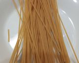 Foto langkah ke 1 dari resep Spaghetti Bolognese simpel.