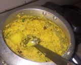 A picture of step 4 of Methi khichdi.
