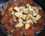 Foto langkah ke 3 dari resep Semur Galantin dan Kentang.