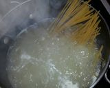 Foto del paso 1 de la receta: Spaghetti con queso y jamón.