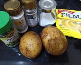 Foto langkah ke 1 dari resep Potato Wedges Panggang Teflon.