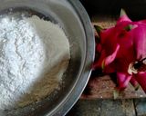 Foto langkah ke 1 dari resep Klepon Buah Naga.