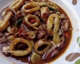 Foto langkah ke 4 dari resep Oseng Cumi Pedas Manis.