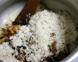 A picture of step 5 of Simple & Quick Chicken Pulao.