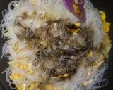 Foto langkah ke 3 dari resep Bihun goreng.
