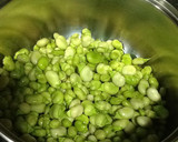 Foto del paso 1 de la receta: Habas con ajos tiernos