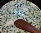 Foto del paso 3 de la receta: Merluza con salsa de verdeo y porotos especiados