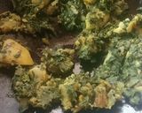 A picture of step 2 of Palak aloo pranthi.