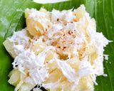 A picture of step 6 of Steamed Cassava with Coconut Milk.