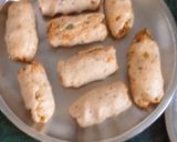 A picture of step 7 of Khichdi Sev Roll.