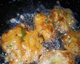 A picture of step 4 of Aloo or piyaz Pakory.