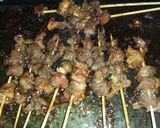 Foto langkah ke 8 dari resep Sate Kambing Empuk.