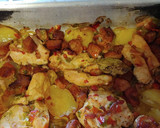 Foto del paso 3 de la receta: Pollo y magro de cerdo en elaboración de moruno rojo