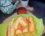 Foto langkah ke 8 dari resep Lumpia Ayam Roll.